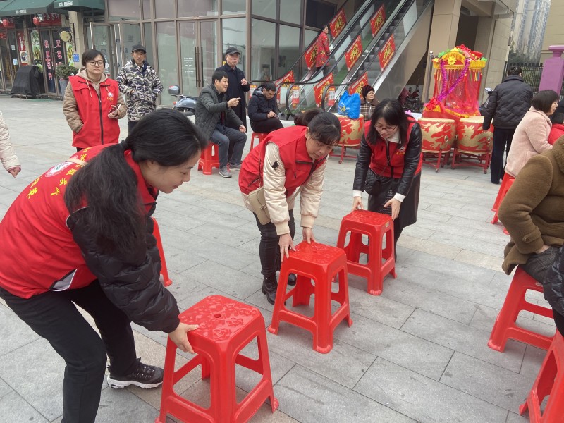 湖北孝南：春“鋒”相伴 與“她”同行