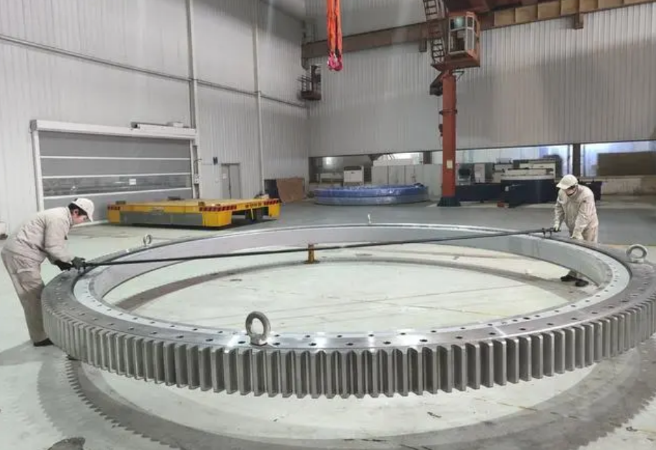 洛軸新品成功配套長(zhǎng)白山40米口徑射電望遠(yuǎn)鏡項(xiàng)目