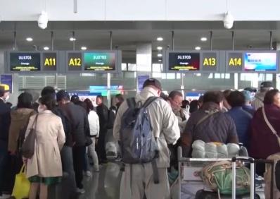 “流量來了”！跨國“串門”說走就走 旅游經濟釋放新活力