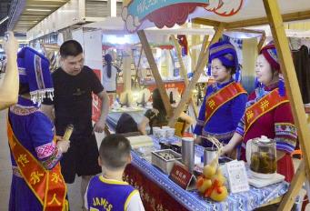 福建各地五一促消費(fèi)活動(dòng)密集“上新”