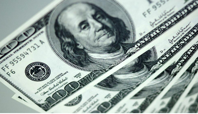 多國貨幣對美元大幅貶值 “跌跌不休”為哪般？