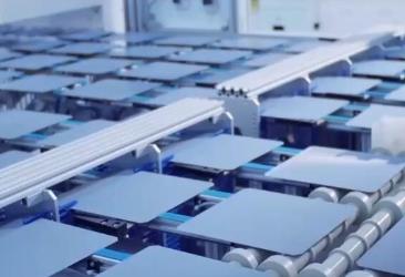 全球市場中新能源產(chǎn)品沒有“過?！?反而還很短缺