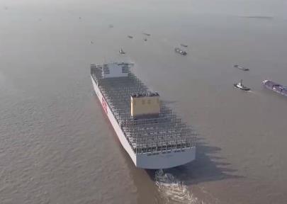 世界級(jí)，前沿技術(shù)！又一艘，我國自主研發(fā)設(shè)計(jì)“海上巨無霸”試航