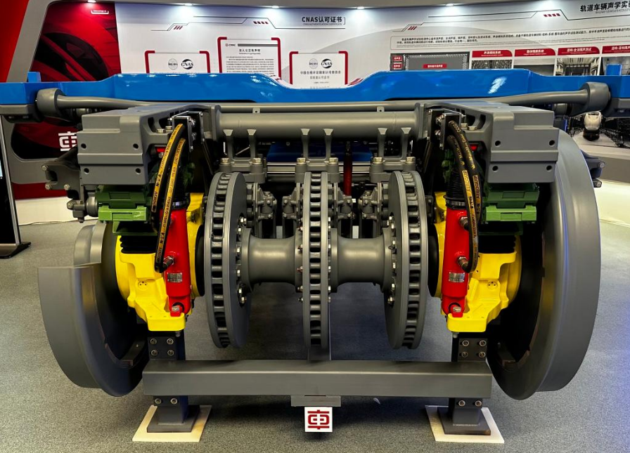 中車長客發(fā)布可用于時(shí)速400公里動(dòng)車組的新型轉(zhuǎn)向架
