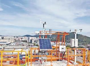福建省首座碼頭橋吊自動(dòng)氣象站在廈門港投用