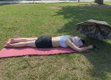 曬背火“出圈”，但三伏養(yǎng)生不可盲從