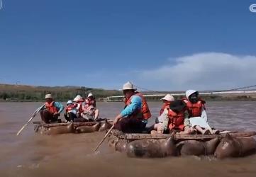 沙漠旅游、低空旅游迅速升溫 “新、奇、特”體驗讓游客直呼過癮