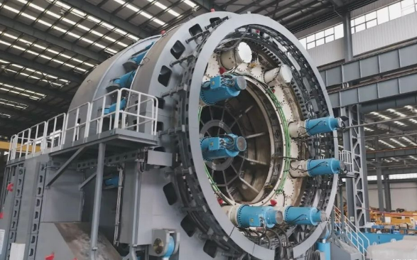 中國制造再添金！全球最大直徑盾構(gòu)機(jī)主軸承誕生記