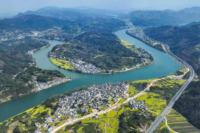 一江碧水繪共富新景——新安江生態(tài)保護(hù)補償機制實施觀察