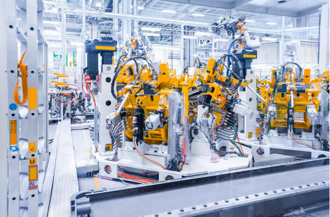 “智改數(shù)轉(zhuǎn)”賦能西部制造業(yè)煥新升級