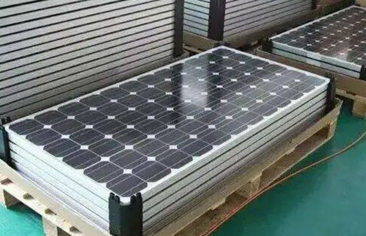 光伏設(shè)備退役潮將至，“新型污染源”亟待規(guī)范治理