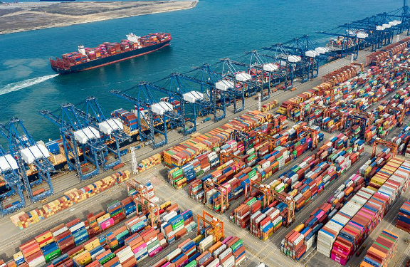 守好主陣地把好服務(wù)關(guān) 經(jīng)濟大省沖刺四季度外貿(mào)