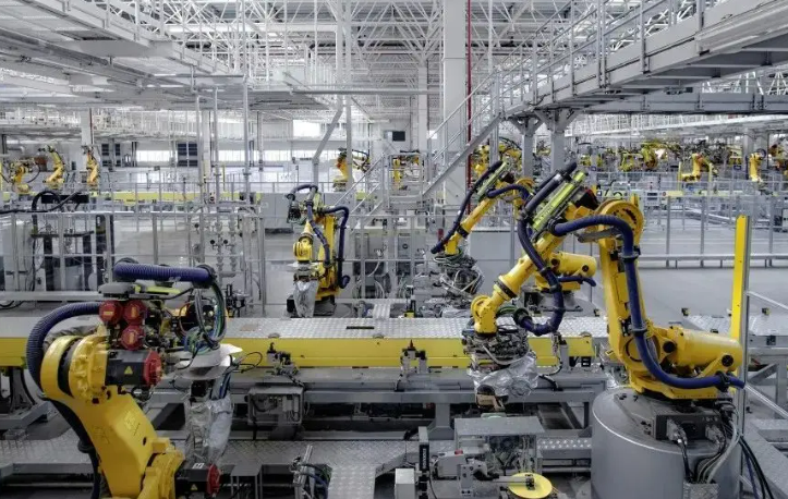 新質(zhì)生產(chǎn)力穩(wěn)步發(fā)展——向“新”勢能持續(xù)匯聚