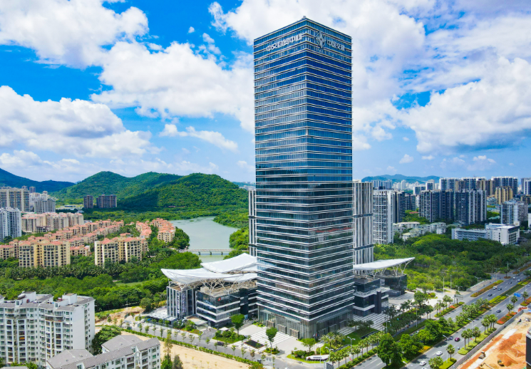 海榆中線通車70周年 中交集團(tuán)筑就海南島南北大通道