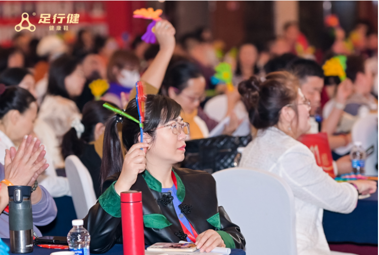 讓腸胃更輕松！讓健康更進(jìn)一步！足行健新品“暢通無阻”正式發(fā)布