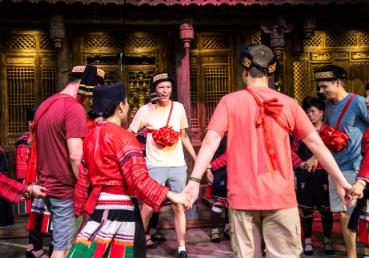 從“中國(guó)游”到“世界游”：往來便利讓中外游客“雙向奔赴”