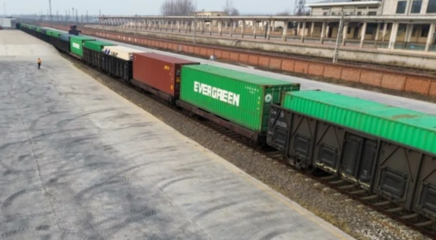 海青鐵路魯疆班列正式開行 打通魯疆雙向互濟貿(mào)易通道