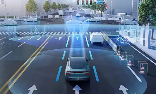 福州：云端之下 “聰明車”駛上“智慧路”