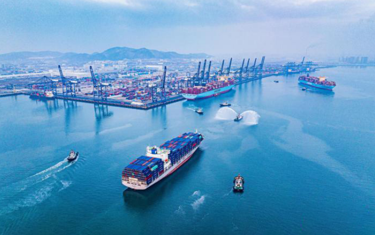 遼寧港口集團(tuán)2024年實(shí)現(xiàn)貨物吞吐量、集裝箱量雙增長