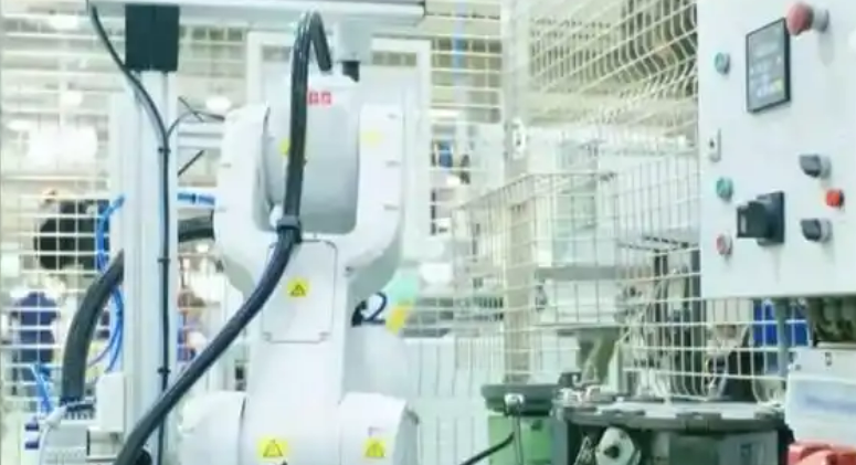 換車換家電、買手機平板、更新設(shè)備……今年補貼力度更大！