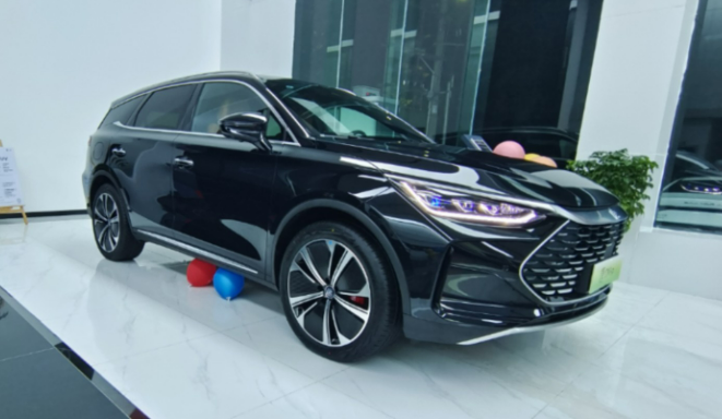 比亞迪漢唐“L版”全新設(shè)計(jì)展示“中國范”