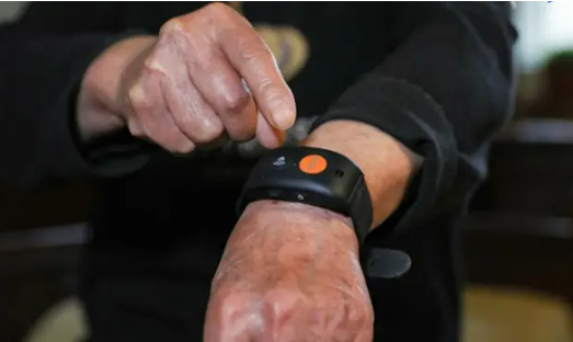 養(yǎng)老變“享老”適老化產(chǎn)品引領(lǐng)“銀發(fā)族”消費(fèi)升級(jí)