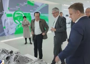 看好中國(guó)前景加大投入！外資企業(yè)深度融入中國(guó)市場(chǎng)