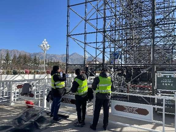 中國人壽財(cái)險(xiǎn)西藏分公司為2025年春晚拉薩分會(huì)場提供全方位保險(xiǎn)保障支持