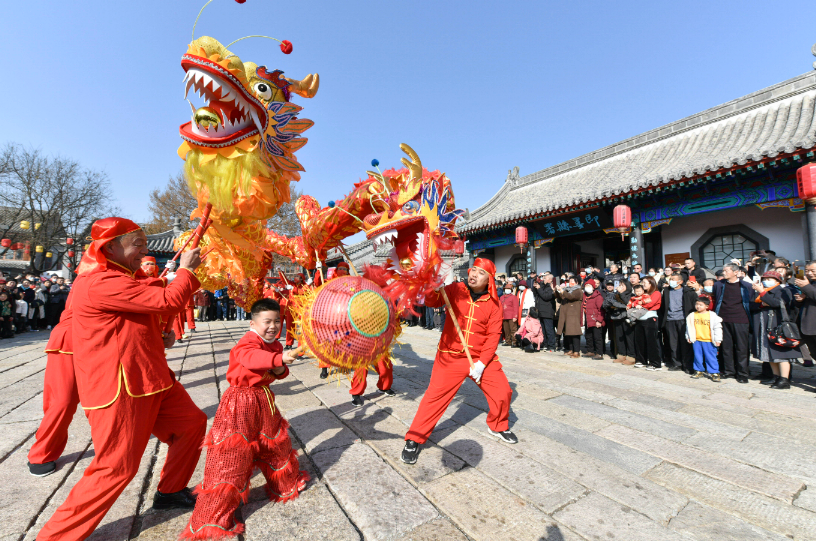 喚醒非遺記憶 傳統(tǒng)演出重塑春節(jié)