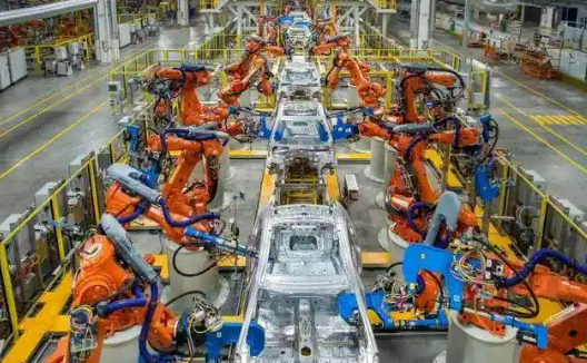 市場倒逼變革 汽車企業(yè)紛紛換將謀破局