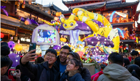 火熱“中國游”展現(xiàn)開放發(fā)展魅力