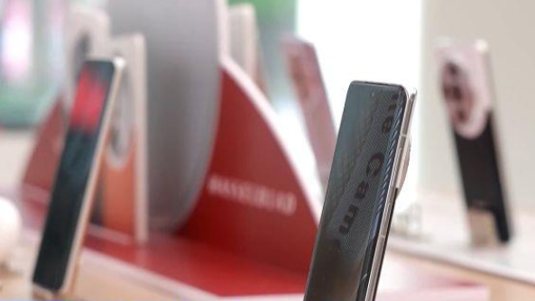 超15家芯片廠商適配DeepSeek模型！朋友圈持續(xù)“擴容”