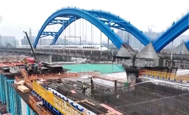 多部門(mén)發(fā)布數(shù)據(jù) 彰顯我國(guó)春節(jié)期間多領(lǐng)域經(jīng)濟(jì)活力