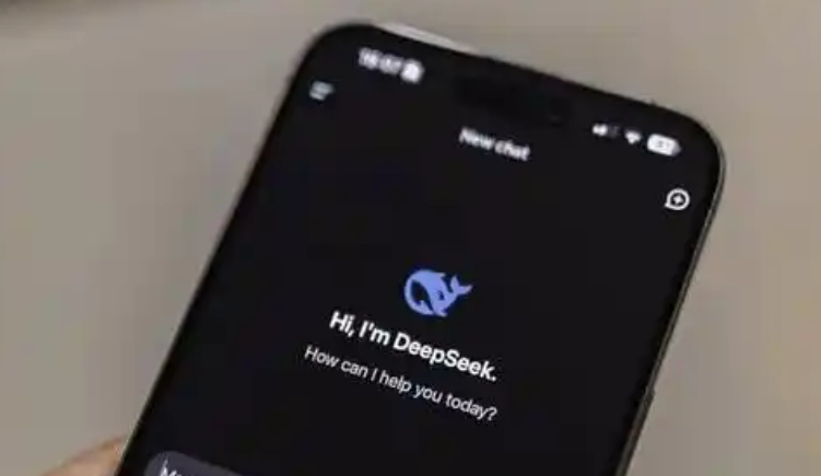 DeepSeek狂飆3000萬(wàn)日活 運(yùn)營(yíng)商、手機(jī)廠搶著用！