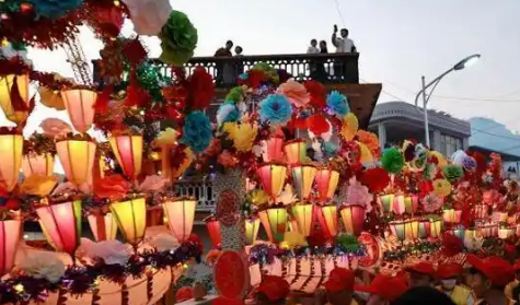 “非遺+旅游”點旺小城“煙火氣”