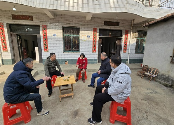 武漢黃陂：情系困難零售戶，守護(hù)人間“煙火”