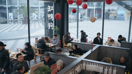 從路邊攤走向全球，京東物流助力缸鴨狗湯圓冷鏈速達(dá)