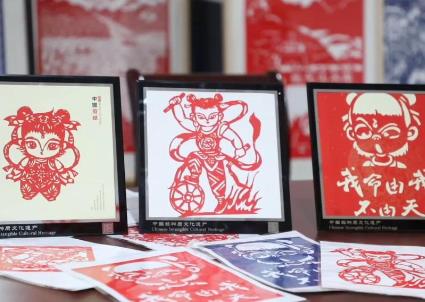 桃花江剪紙遇上“頂流”哪吒 創(chuàng)新助力非遺傳承