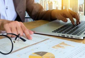 河南省出臺(tái)意見 加強(qiáng)和規(guī)范經(jīng)濟(jì)責(zé)任審計(jì)