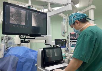 骨科機(jī)器人手術(shù)“精準(zhǔn)到毫米”