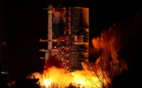 我國成功發(fā)射通信技術(shù)試驗(yàn)衛(wèi)星十五號(hào)：展開多頻段、高速率技術(shù)驗(yàn)證