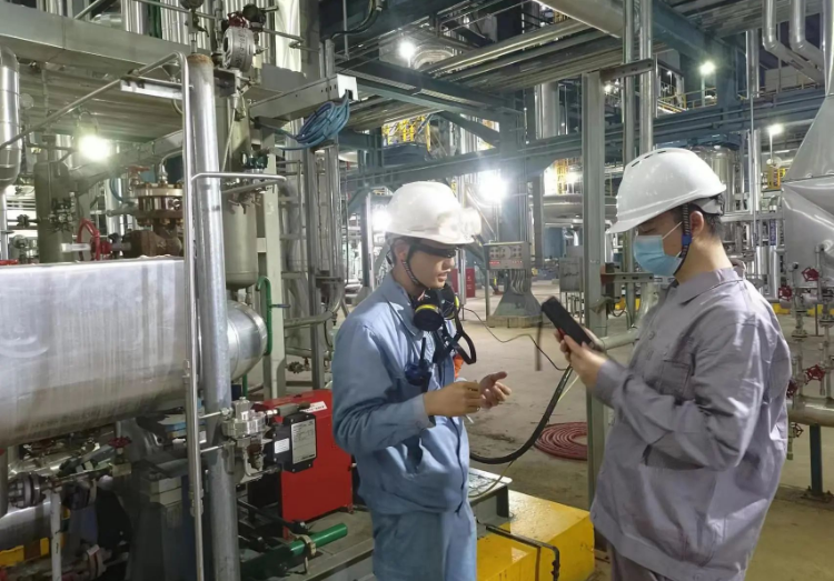 中國移動破局傳統(tǒng)石化行業(yè)的“煉”與“鏈”