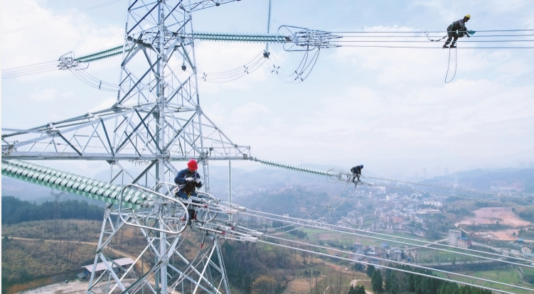 南方電網(wǎng)28個重大電網(wǎng)項目服務貴州構建現(xiàn)代產(chǎn)業(yè)體系