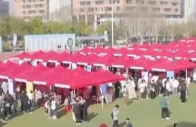 技術(shù)崗領(lǐng)跑！新產(chǎn)業(yè)帶動(dòng)就業(yè)潛力 就業(yè)市場供需兩旺