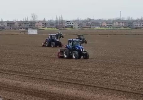 科技賦能讓農(nóng)業(yè)有“智”更有“質(zhì)” “春賞花、秋收糧”模式拓寬群眾增收渠道