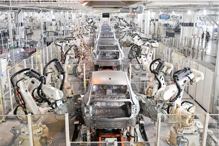 中國一汽紅旗品牌一季度銷量突破10.91萬輛 新能源車型成為增長引擎