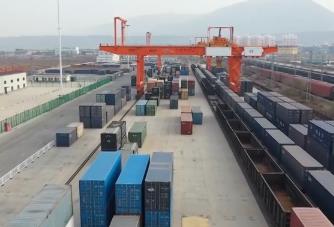 裝備產(chǎn)業(yè)鏈上下游企業(yè)能力強(qiáng)、產(chǎn)品優(yōu) 助力中國(guó)外貿(mào)向“新”而行