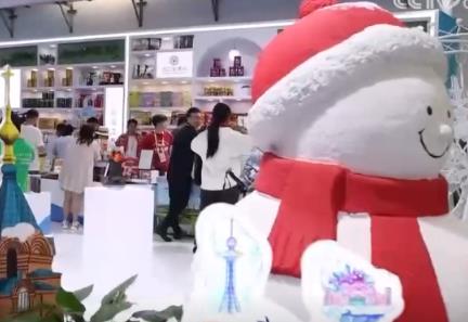 黑龍江：從一季“火”到四季“熱” 冰雪裝備產(chǎn)業(yè)搭乘科技“快車(chē)”跑出“加速度”