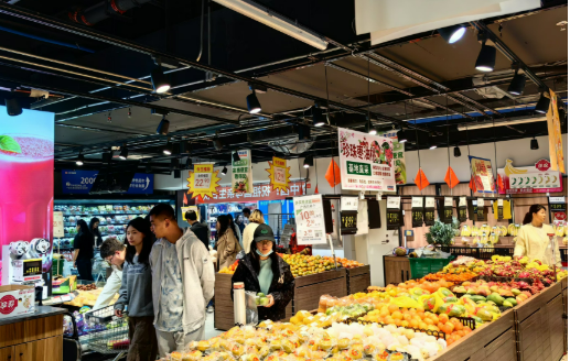 細分領(lǐng)域精準施策 消費市場“多點開花”