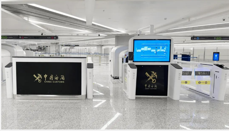 僅20秒！中廣核“智慧海關(guān)”系統(tǒng)幫助旅客“絲滑過關(guān)”